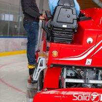 Indicatori a LED anteriori e posteriori